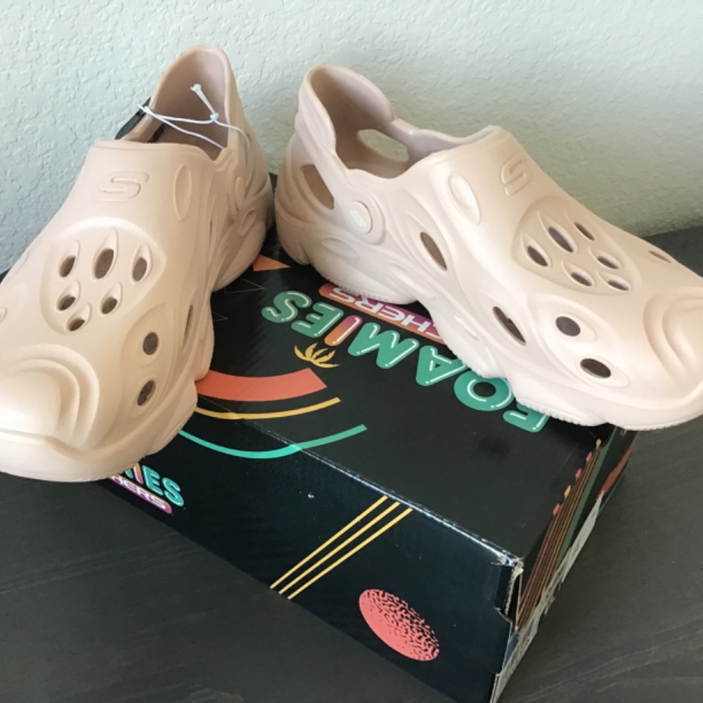NWT Skechers Foamies Women's Clog Mules in Blush Pink - Picture 13 of 15